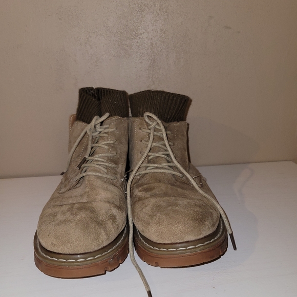 Ankle boots - Picture 2 of 3